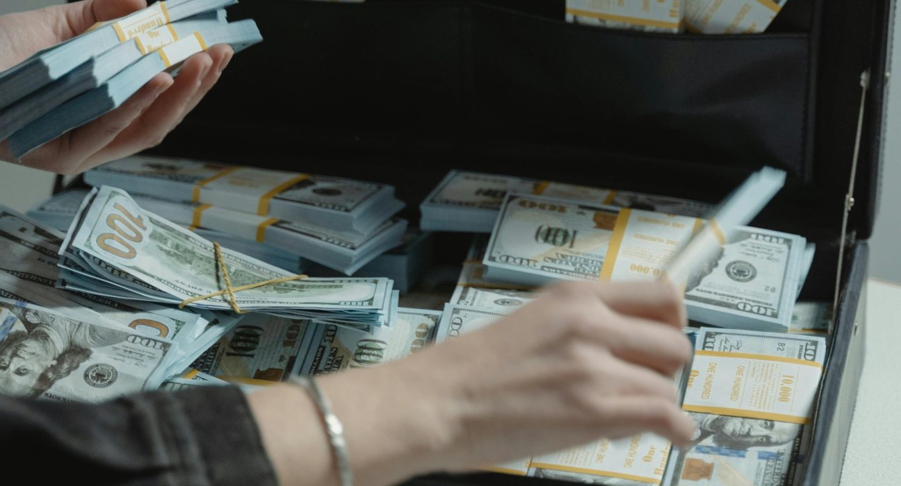 Инвестиции в акции: как вырастить портфель за 10 лет? Инвестиции в акции: как вырастить портфель за 10 лет?
