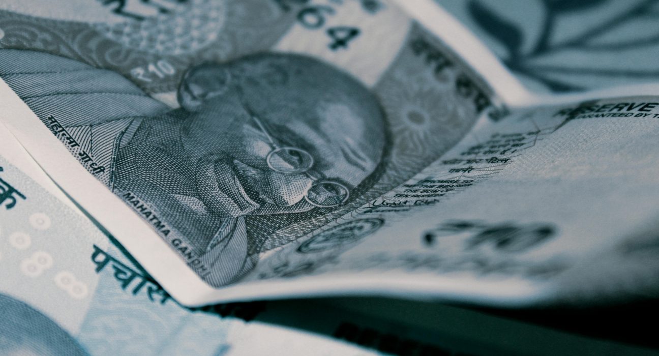 Взаимные фонды (ETFs, Mutual Funds): коллективные инвестиции Взаимные фонды (ETFs, Mutual Funds): коллективные инвестиции